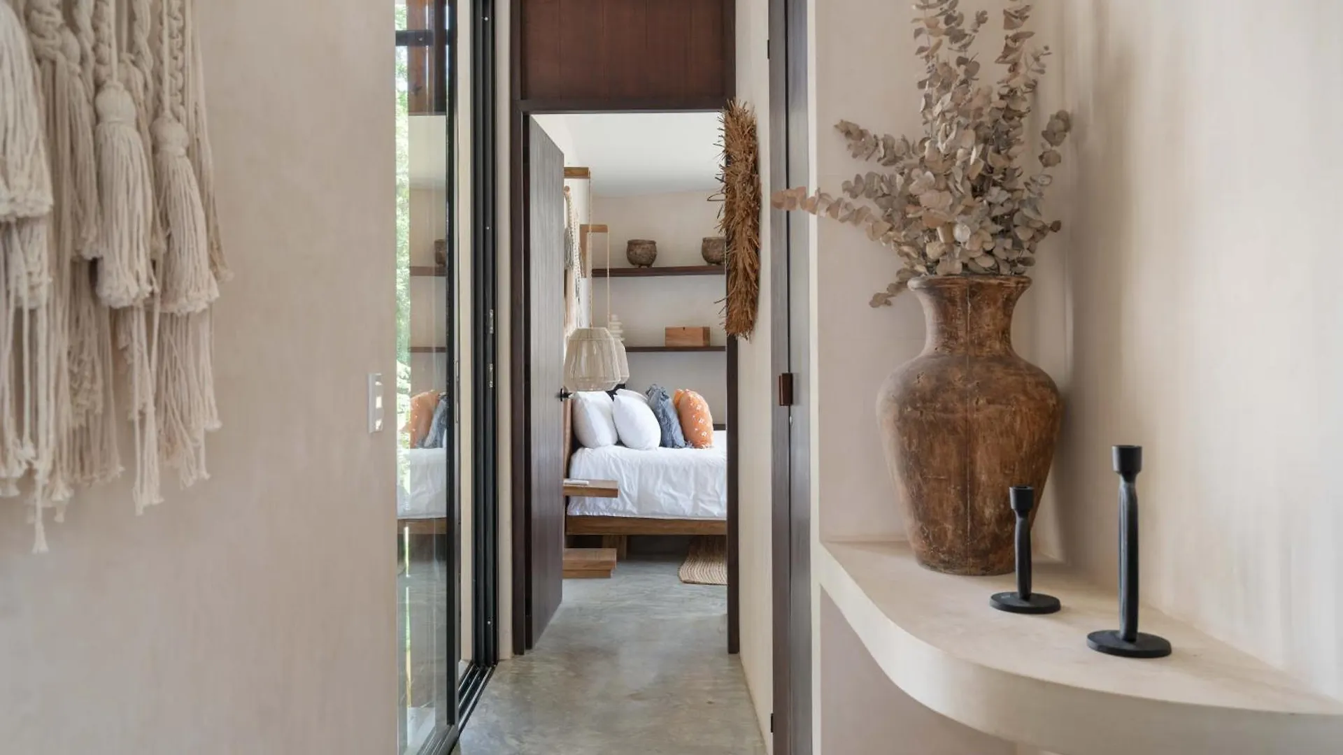 Bohemian Bliss Villa With Private Pool & Concierge 1A 图卢姆