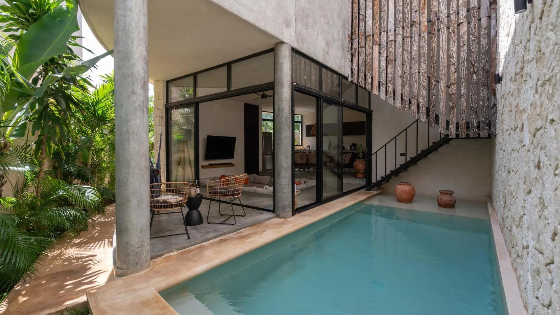 Bohemian Bliss Villa With Private Pool & Concierge 1A 图卢姆